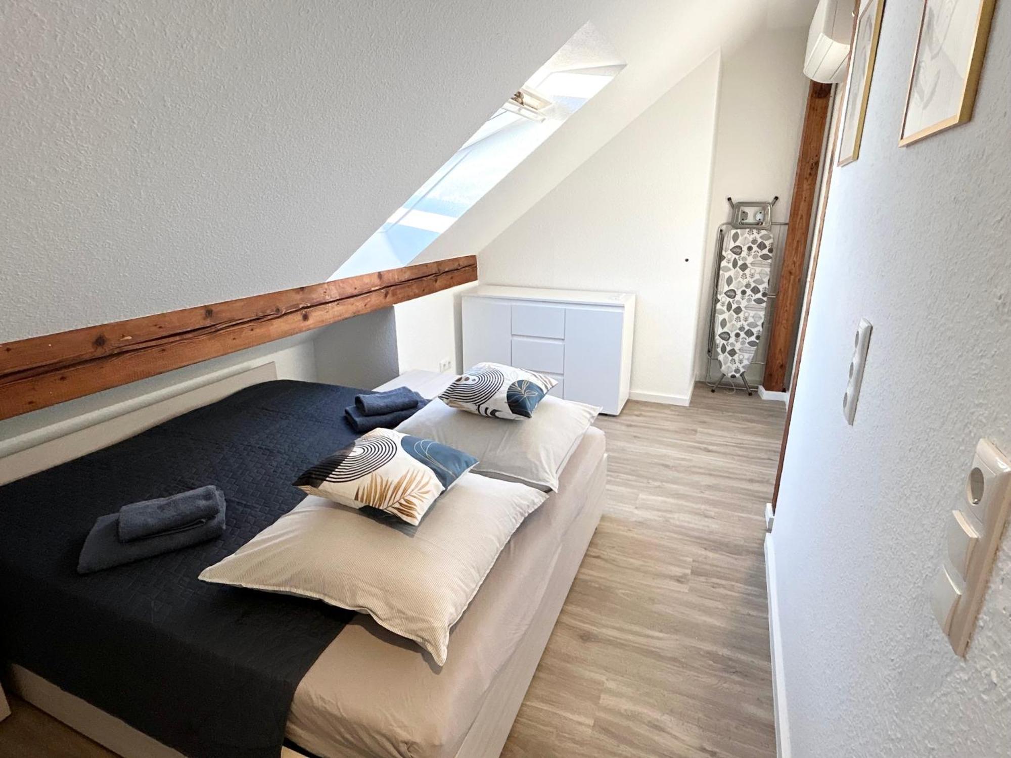 Lgh-Moderne, Ruhige Wohnung, Naehe Zum Flughafen Und Autobahn, 24H-Self-Check-In, Vollausgestattet, Disneyplus, Waschmaschine Langenhagen  Eksteriør bilde